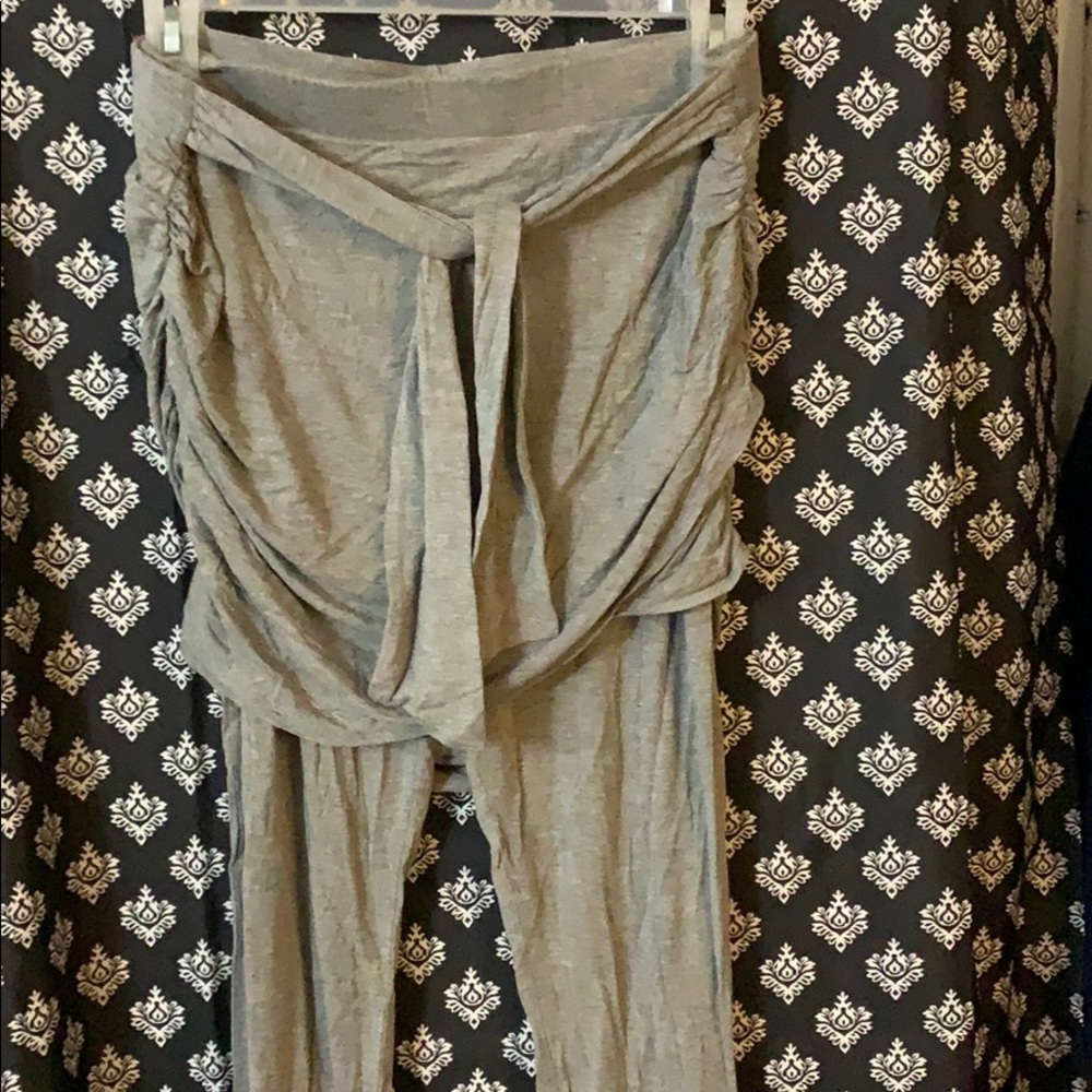 Super comfy legging and skirt duo.